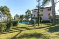 Haus 18 Zimmer 650 m² Ascoli Piceno, Italien