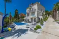 Hotel 520 m² in Crikvenica, Croatia