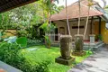 4-Schlafzimmer-Villa 320 m² Denpasar, Indonesien