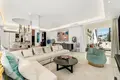 Mieszkanie 4 pokoi 195 m² Marbella, Hiszpania