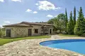 Haus 7 Schlafzimmer 714 m² Moniatis, Zypern