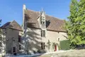 Castle 9 bedrooms 1 400 m² Tours, France