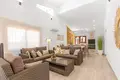 Villa de 4 dormitorios 168 m² Orihuela, Španjolska