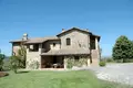 Investment 500 m² in Orvieto, Italy