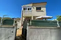 Townhouse 4 bedrooms 251 m² Torrevieja, Spain