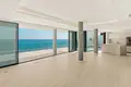 4 bedroom apartment 199 m² Estepona, Spain