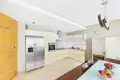 Apartamento 3 habitaciones 99 m² en Varsovia, Polonia