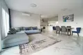 4 bedroom apartment 200 m² Koinoteta Parekklesias, Cyprus