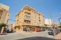 Mieszkanie 3 pokoi 105 m² Torrevieja, Hiszpania