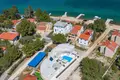 4 bedroom house 228 m² Mrljane, Croatia