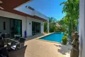 Villa 2 Schlafzimmer 150 m² Phuket, Thailand