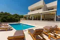 3 bedroom villa 340 m² Split-Dalmatia County, Croatia