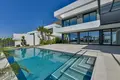 4-Schlafzimmer-Villa 562 m² Finestrat, Spanien