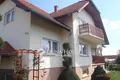 House 540 m² Buek, Hungary