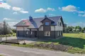 Casa 257 m² Ringaudai, Lituania