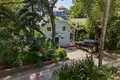 Дом 2 спальни 204 м² West Bay, Гондурас