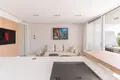2 bedroom apartment 90 m² Estepona, Spain