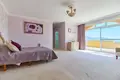 6-Schlafzimmer-Villa 590 m² Marbella, Spanien