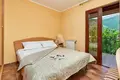 Haus 3 Schlafzimmer  Dobrota, Montenegro