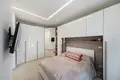 Mieszkanie 4 pokoi 150 m² Sirmione, Włochy