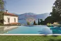 5 bedroom villa 1 000 m² Griante, Italy