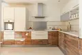 2 bedroom apartment 84 m² Warsaw, Poland