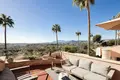 Mieszkanie 2 pokoi 141 m² Marbella, Hiszpania
