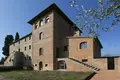 Casa 20 habitaciones 2 500 m² Toscana, Italia