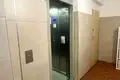 4 room apartment 77 m² in Warsaw, Poland