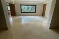 5-Schlafzimmer-Villa 990 m² Marbella, Spanien