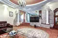 Chalet 467 m² Valiarjanava, Bélarus