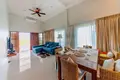 Villa de 2 dormitorios 106 m² Thalang, Tailandia