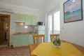 Casa 15 habitaciones 908 m² Gradac, Croacia