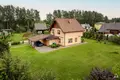 4 room house 211 m² Skujnieki, Latvia