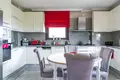 9-Zimmer-Villa 480 m² Çekmeköy, Türkei