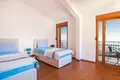 3-Schlafzimmer-Villa 180 m² Petrovac, Montenegro