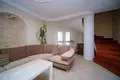 Haus 252 m² Barauljany, Belarus