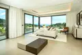 6-Schlafzimmer-Villa 1 400 m² Benahavis, Spanien