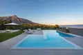 5-Schlafzimmer-Villa 351 m² Marbella, Spanien