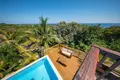 Дом 5 спален 186 м² Roatan, Гондурас