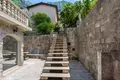 Villa de 7 dormitorios 235 m² Dobrota, Montenegro