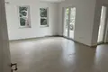 Mieszkanie 4 pokoi 96 m² Piliscsaba, Węgry