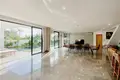 4-Schlafzimmer-Villa 750 m² Pererenan, Indonesien