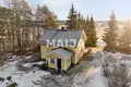 2 bedroom house 98 m² Lieto, Finland