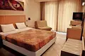 Hotel 2 500 m² en Nea Skioni, Grecia