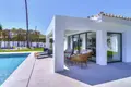 4-Schlafzimmer-Villa 230 m² Marbella, Spanien