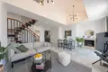 2 bedroom apartment 112 m² Marbella, Spain