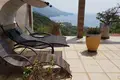 3-Schlafzimmer-Villa 500 m² Becici, Montenegro