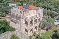 4 bedroom Villa 480 m² Katun Rezevici, Montenegro