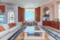 6-Schlafzimmer-Villa 590 m² Marbella, Spanien